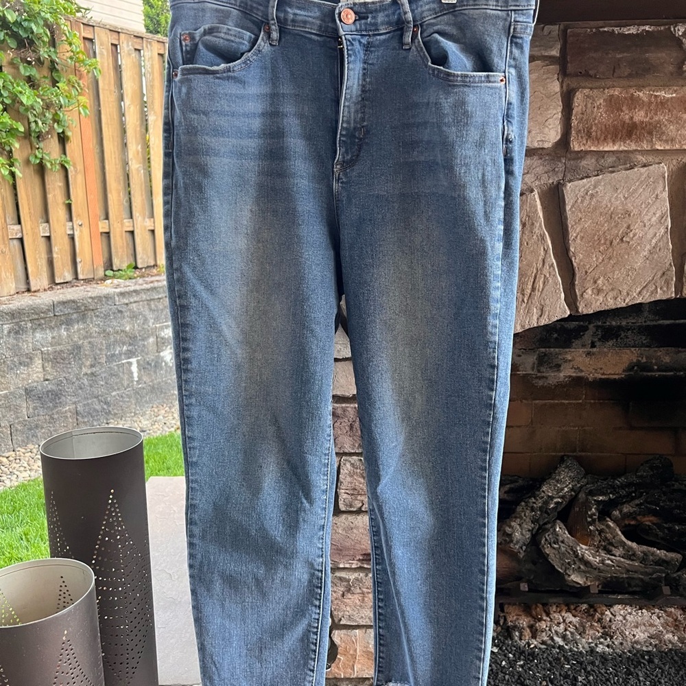 Nicole Miller Blue Ankle Jeans